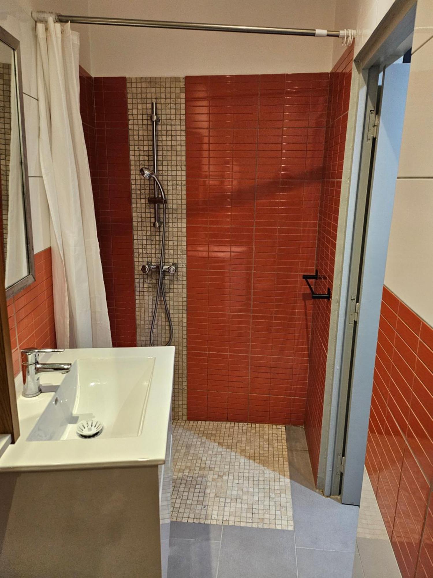 La Petite Maison Cereste Luaran gambar